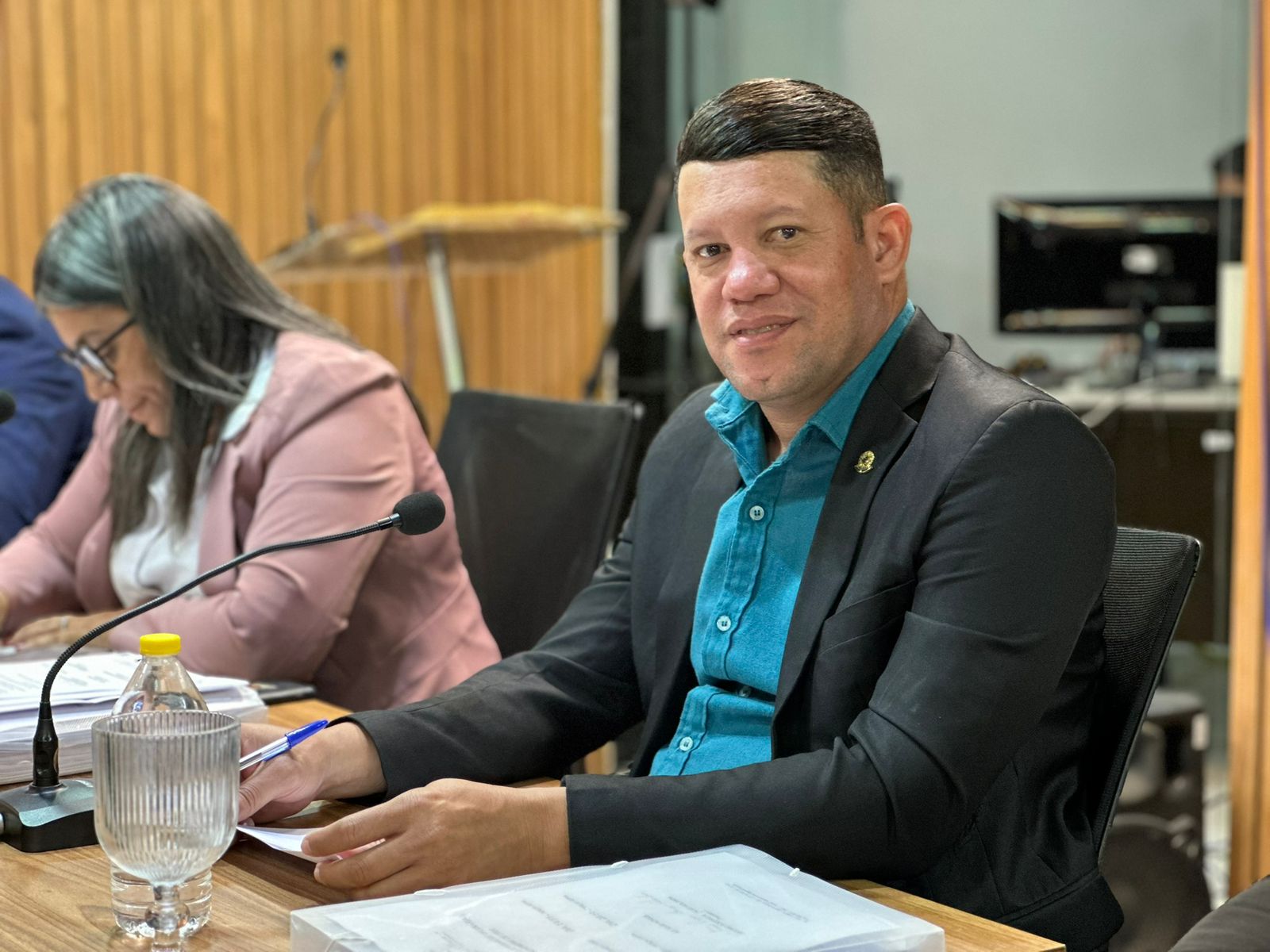 Marcinho Nova Vida apresentou solicitação para asfaltar a Rua Paraíso no Bairro Nossa Senhora do Carmo